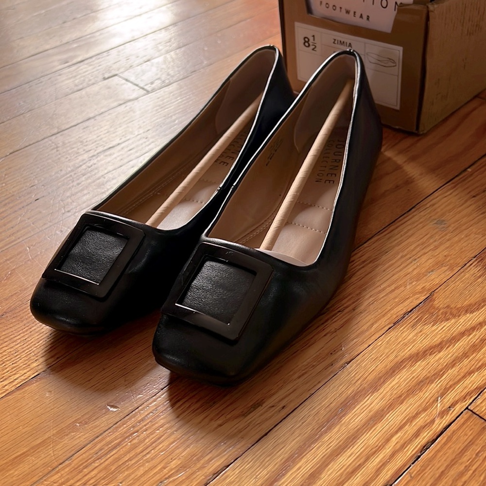 NWT Black Ballet Flats